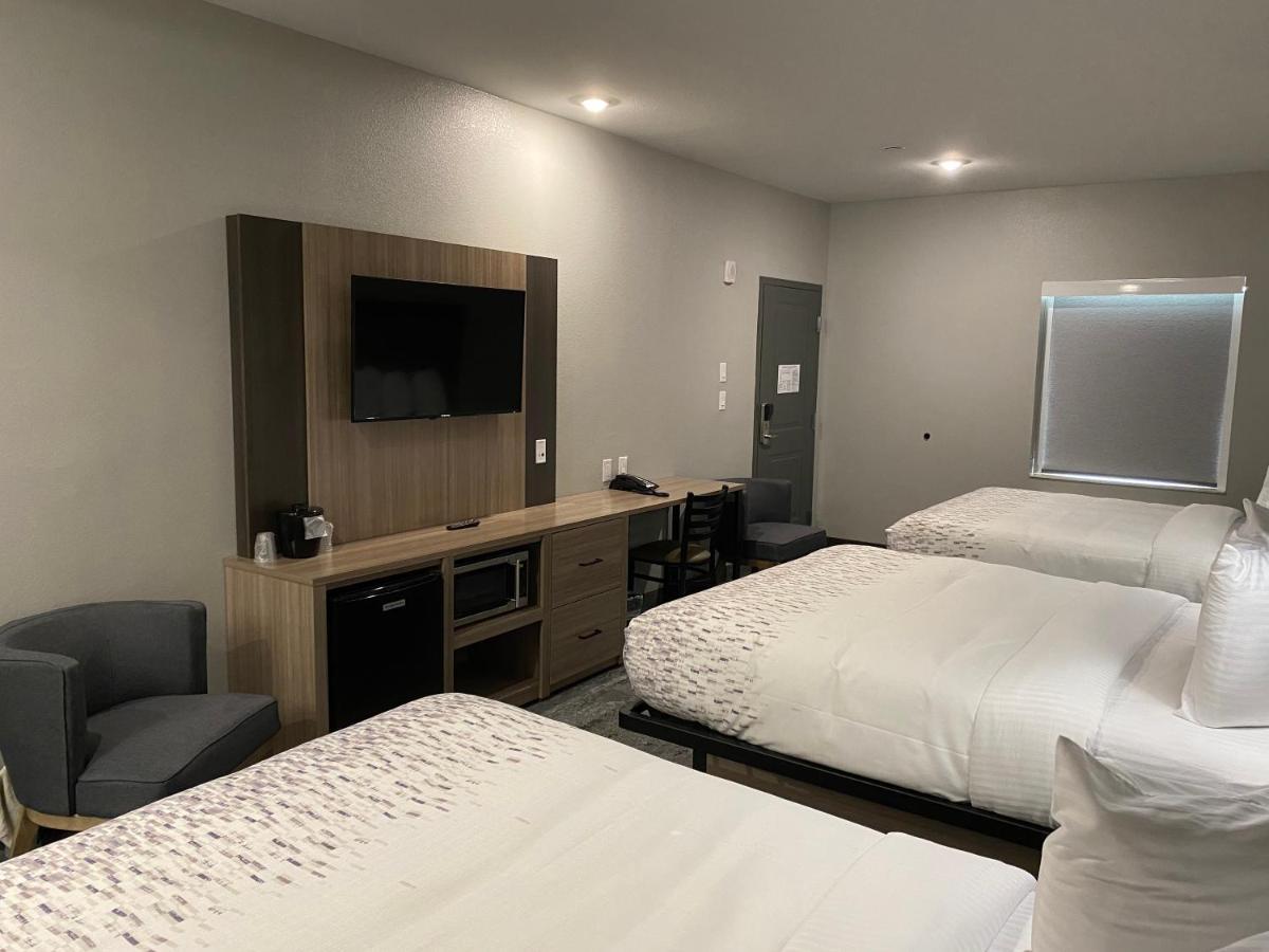 Hotel Solara I-45 & Hobby Airport Хьюстон Экстерьер фото